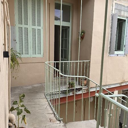 Apartmán Le Petit Provencal Nîmes Exteriér fotografie